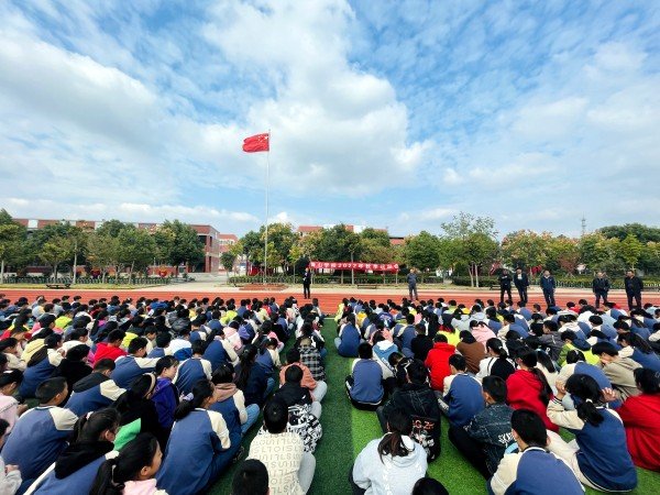 (图文/张辉 胡成凤 李政)