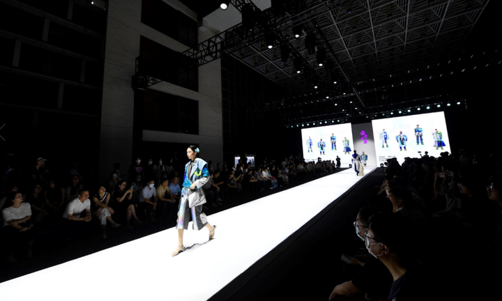 小工坊大秀场时装走秀活动