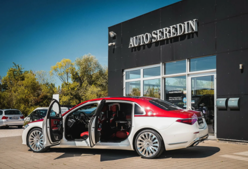 新迈巴赫s580顶级红白双拼女士专属定制