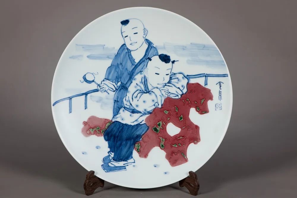 《童年》 青花釉里红瓷盘 吕金泉