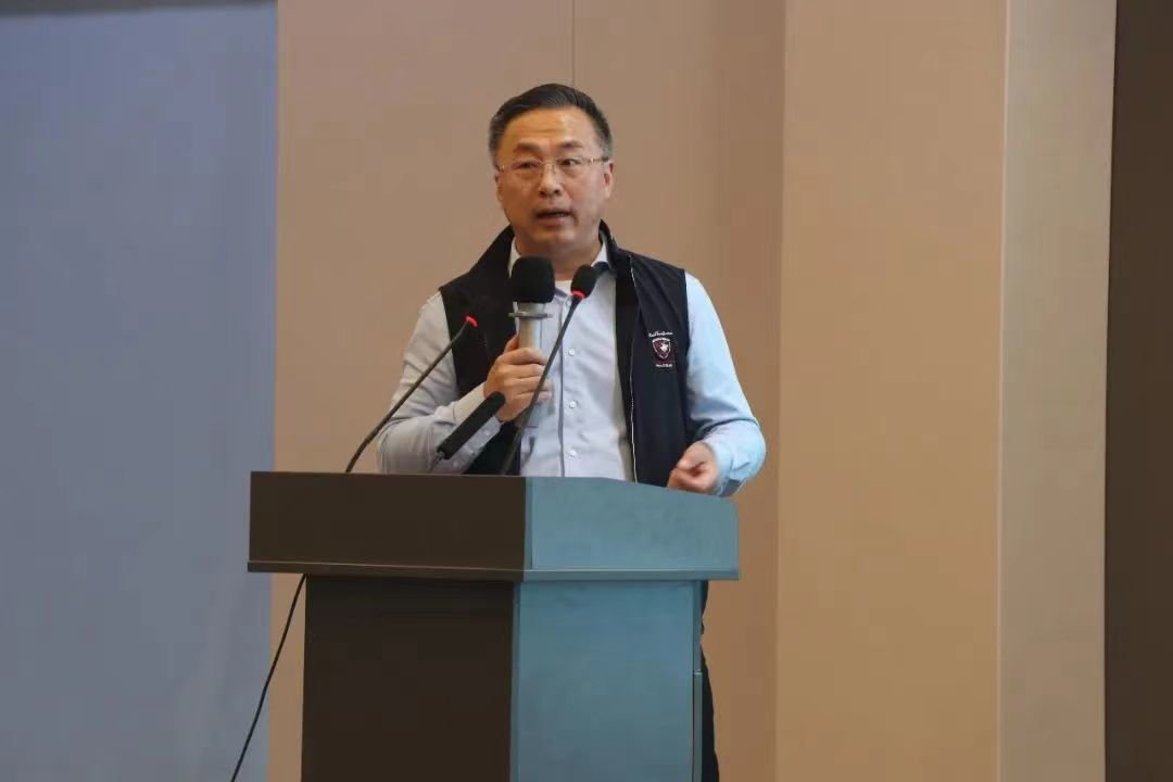 江西软件职业技术大学举行首届学生记者节暨新闻宣传紫阳湖论坛