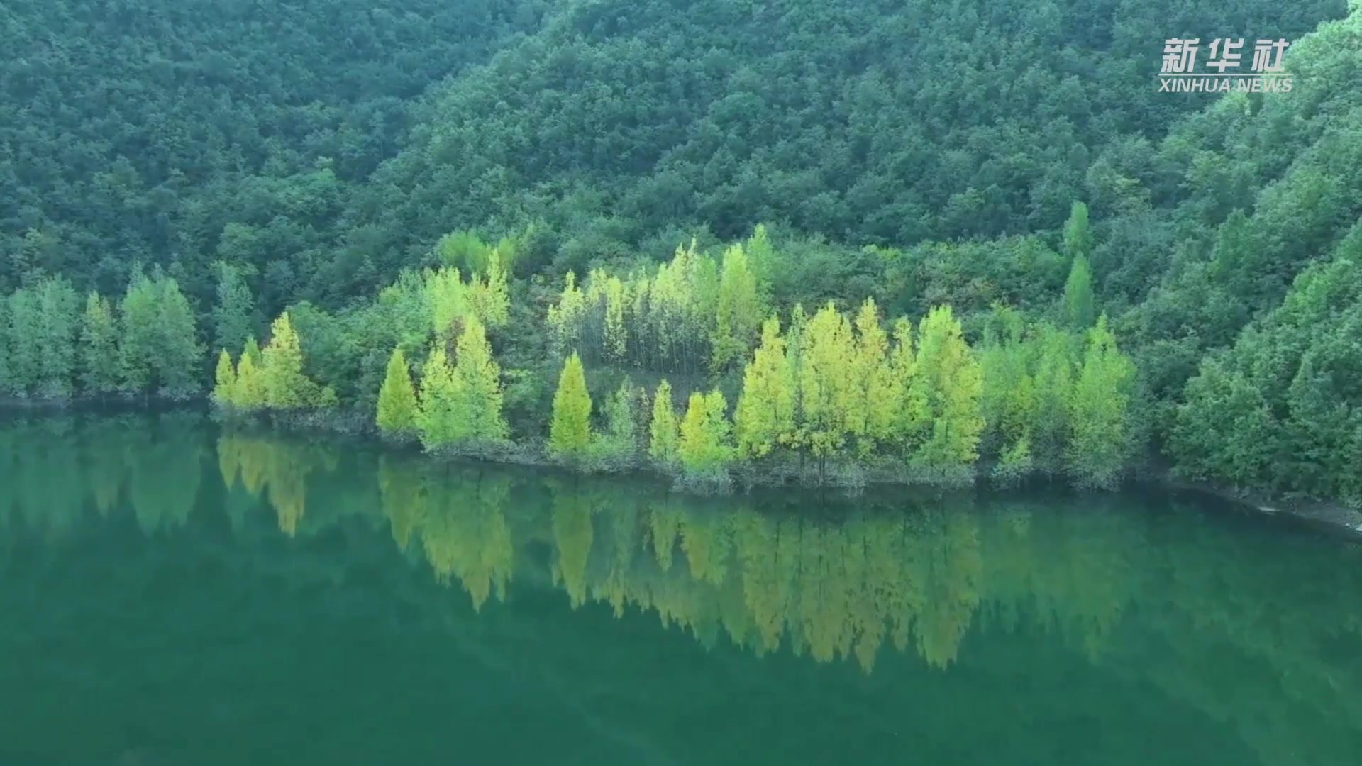 湖北金钱湖：十里画廊美如仙境