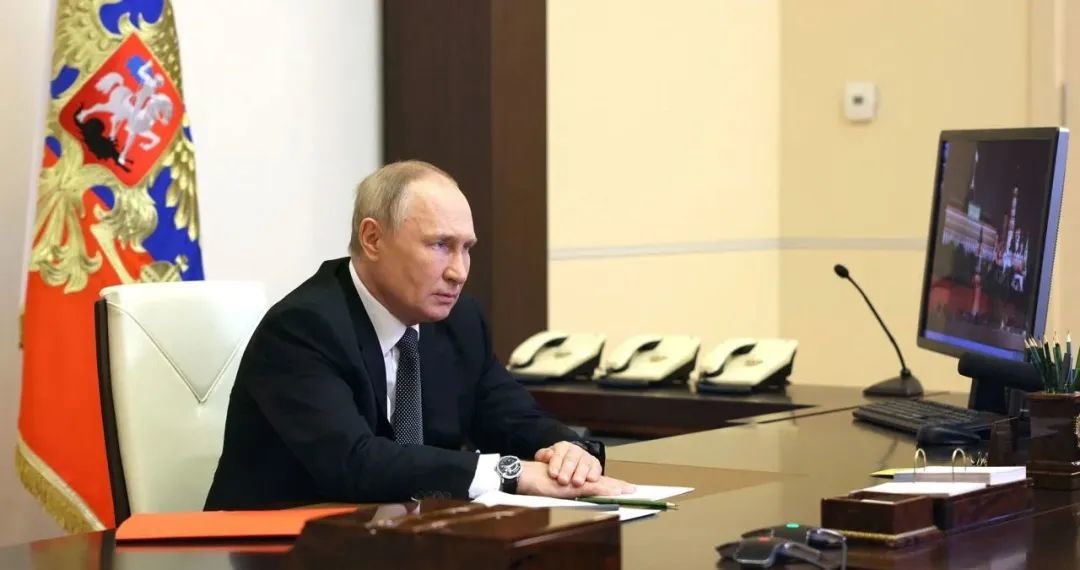 唐驳虎:果然!俄军退出赫尔松,苏罗维金一战封神?