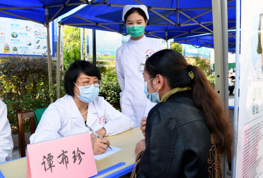 南昌大学二附院与乐安县人民医院紧密型医联体签约揭牌