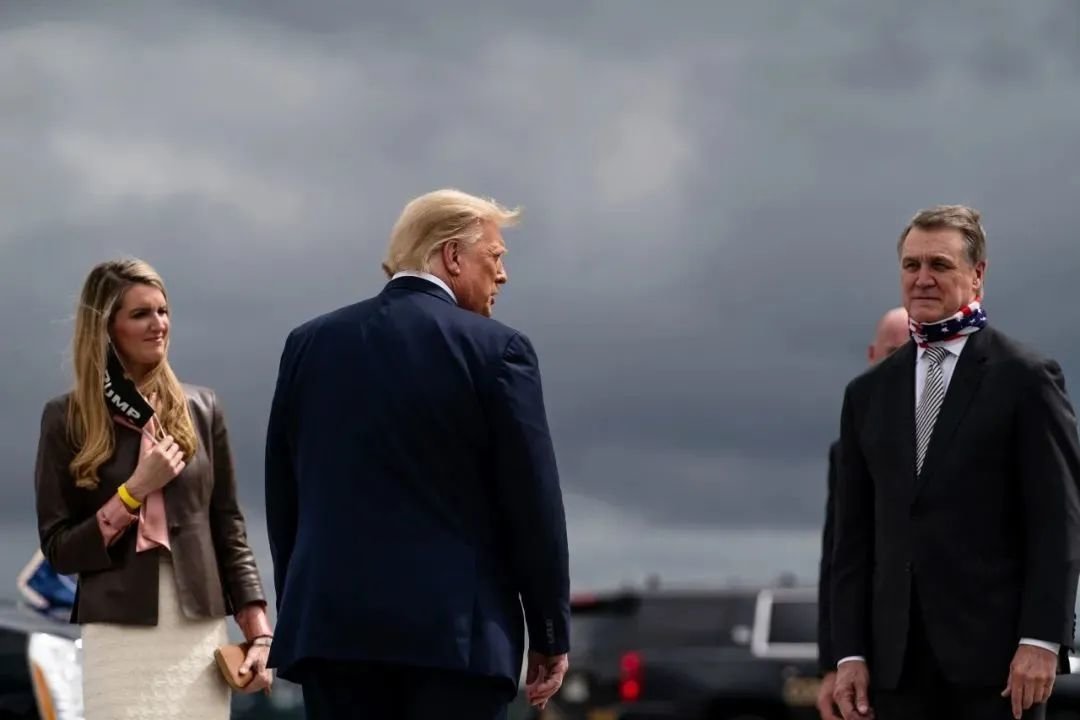 唐驳虎:果然!俄军退出赫尔松,苏罗维金一战封神?