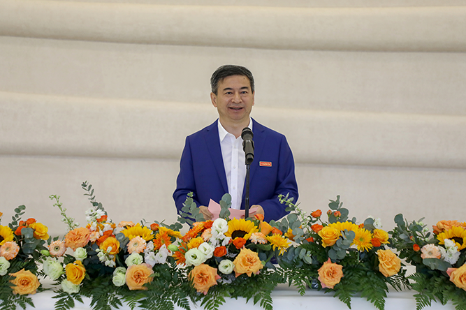 于果致辞