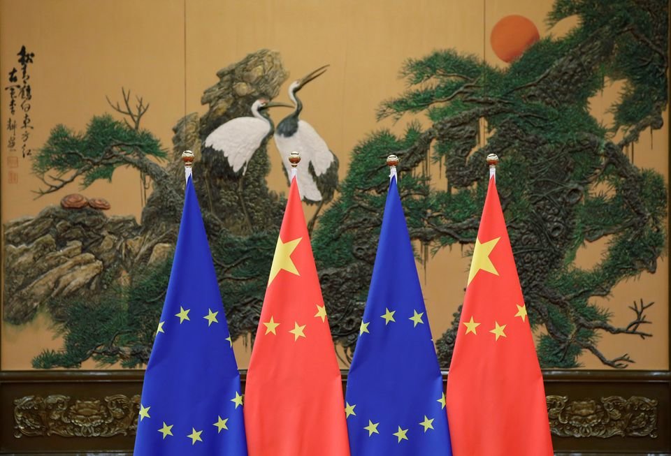 欧盟驻华大使：从旗帜就能看出，中欧人民都以星空为目标