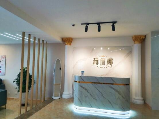 赫眉娜打造轻奢纹眉店:环境优雅安全卫士,有家的一种温馨感凤凰网山东