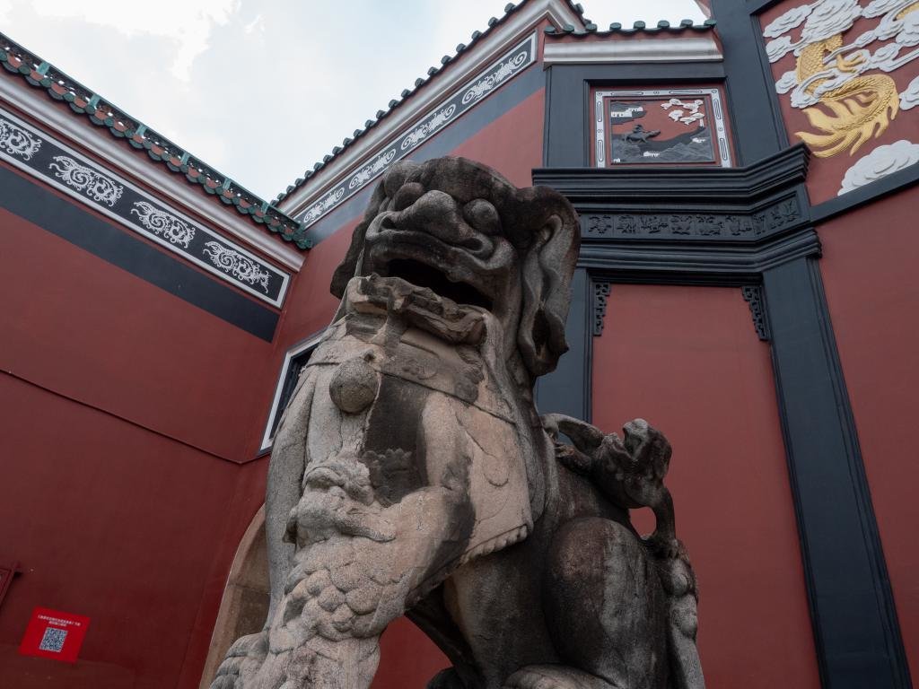 北五省会馆门前石狮。图 / 常立军