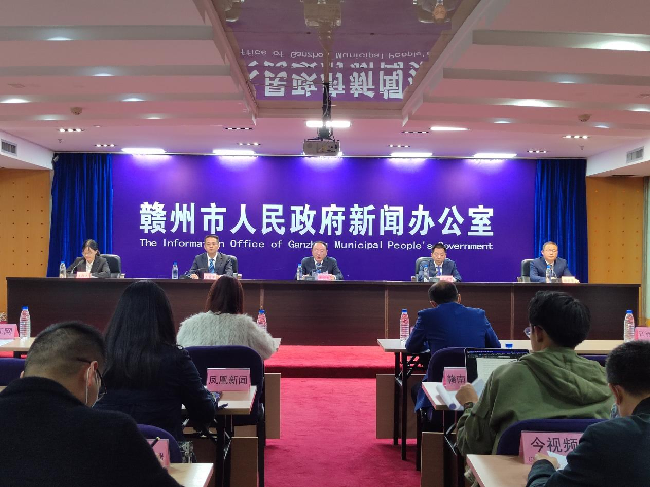 十年来赣州崇义县地区生产总值突破百亿大关 年均增长8.7%