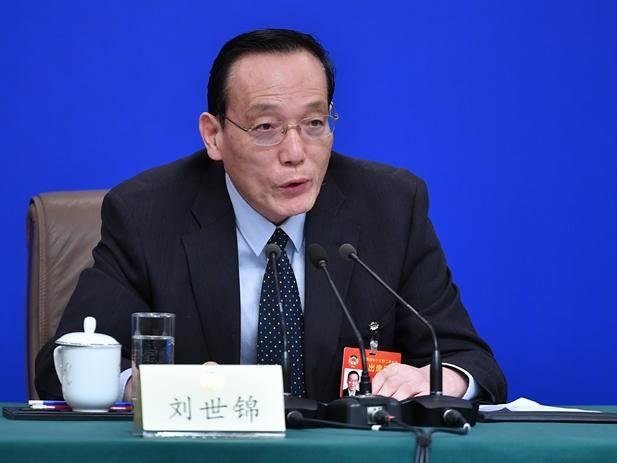 刘世锦:力争今明两年平均经济增速达到5%左右_凤凰网