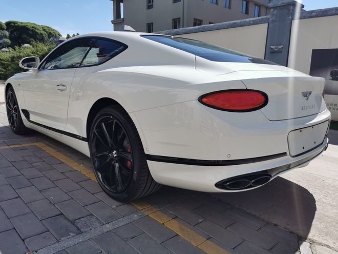 22款宾利欧陆gt简洁大方两门轿跑报价