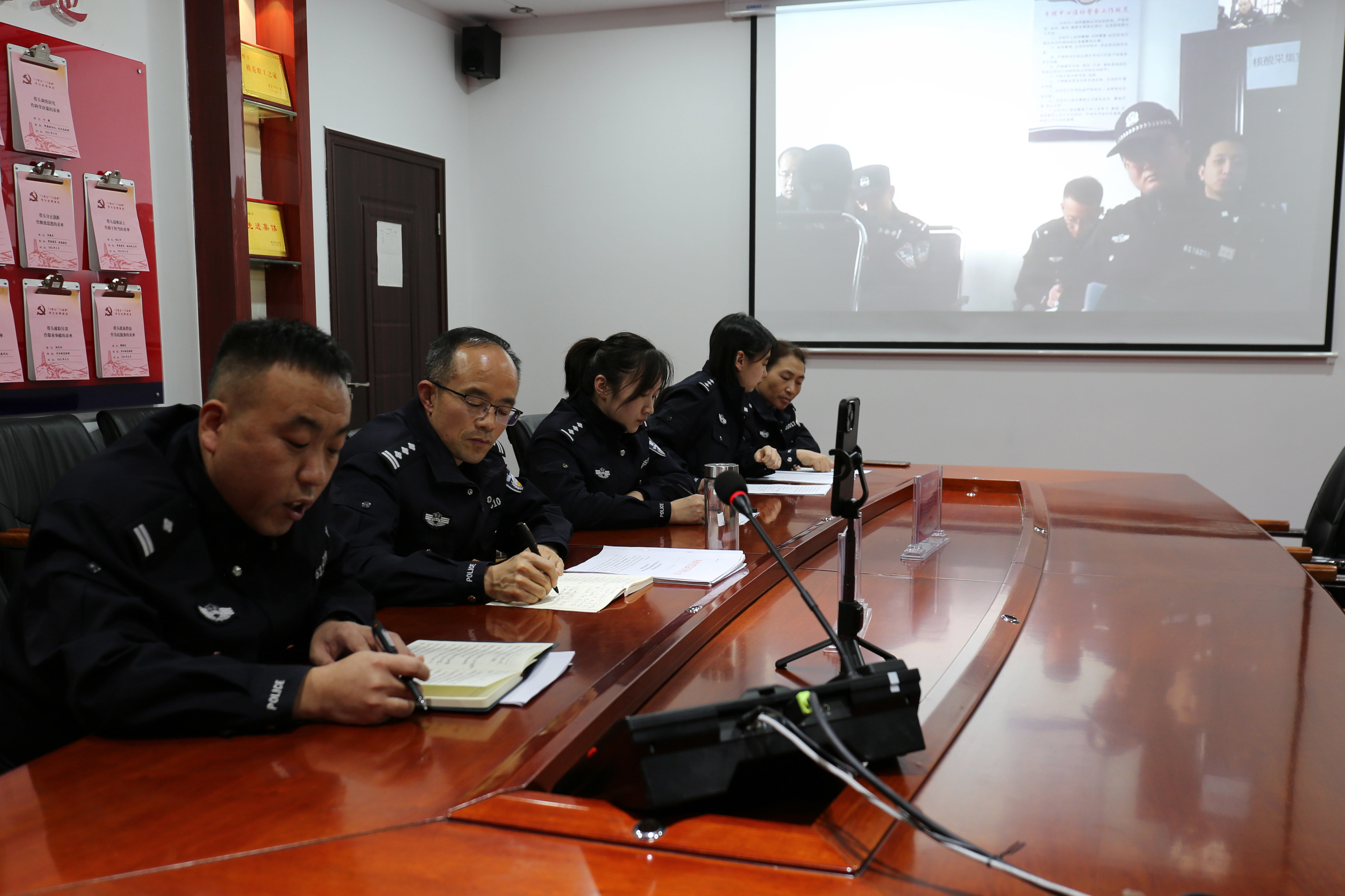 延安监狱召开减刑假释暂予监外执行案件办理培训交流会凤凰网陕西