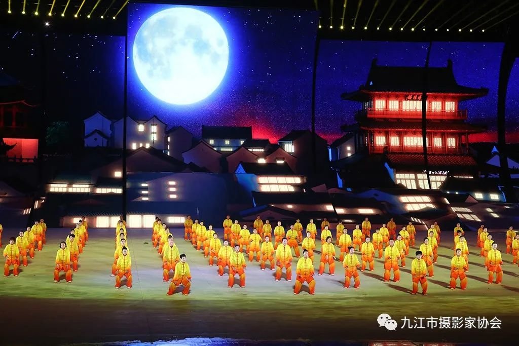 《天人合一》 宋小勇 摄