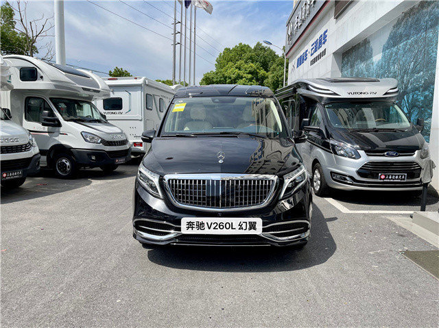 奔驰v260l改装迈巴赫现车特价优惠