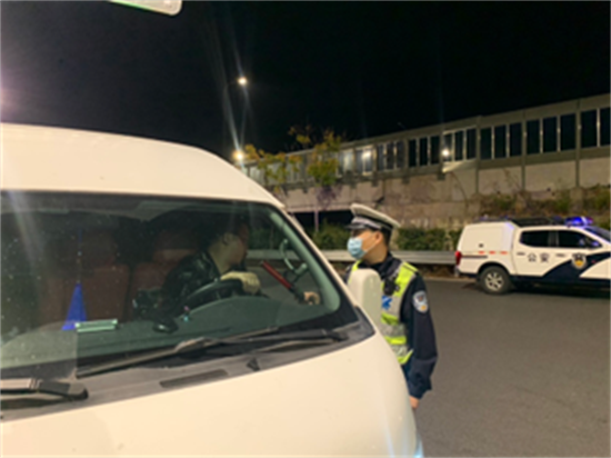 重点查处8类！杭州高速交警开展冬季交通安全整治