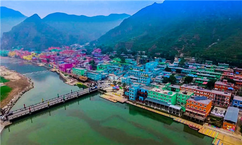 野三坡百里峡村：用艺术“激活”乡村！在七彩时光里做生活艺术家