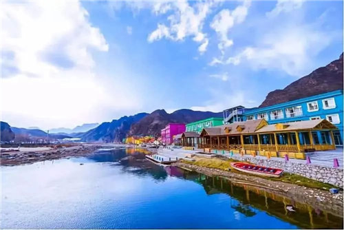 野三坡百里峡村：用艺术“激活”乡村！在七彩时光里做生活艺术家