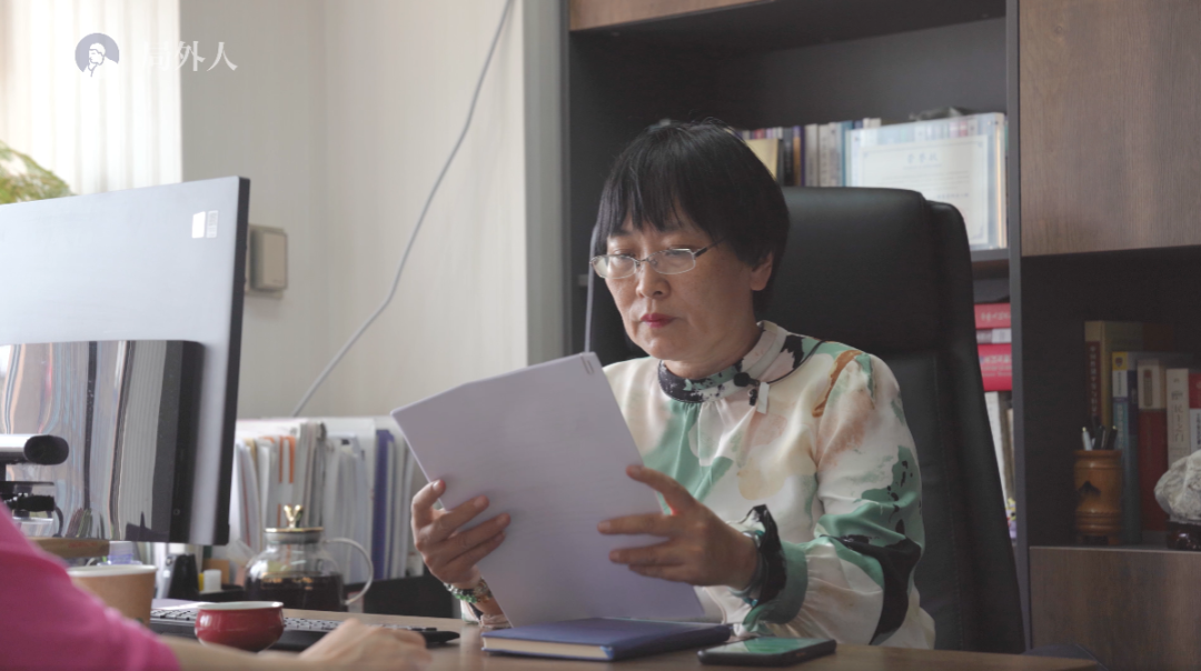 李莹律师。图/局外人视频