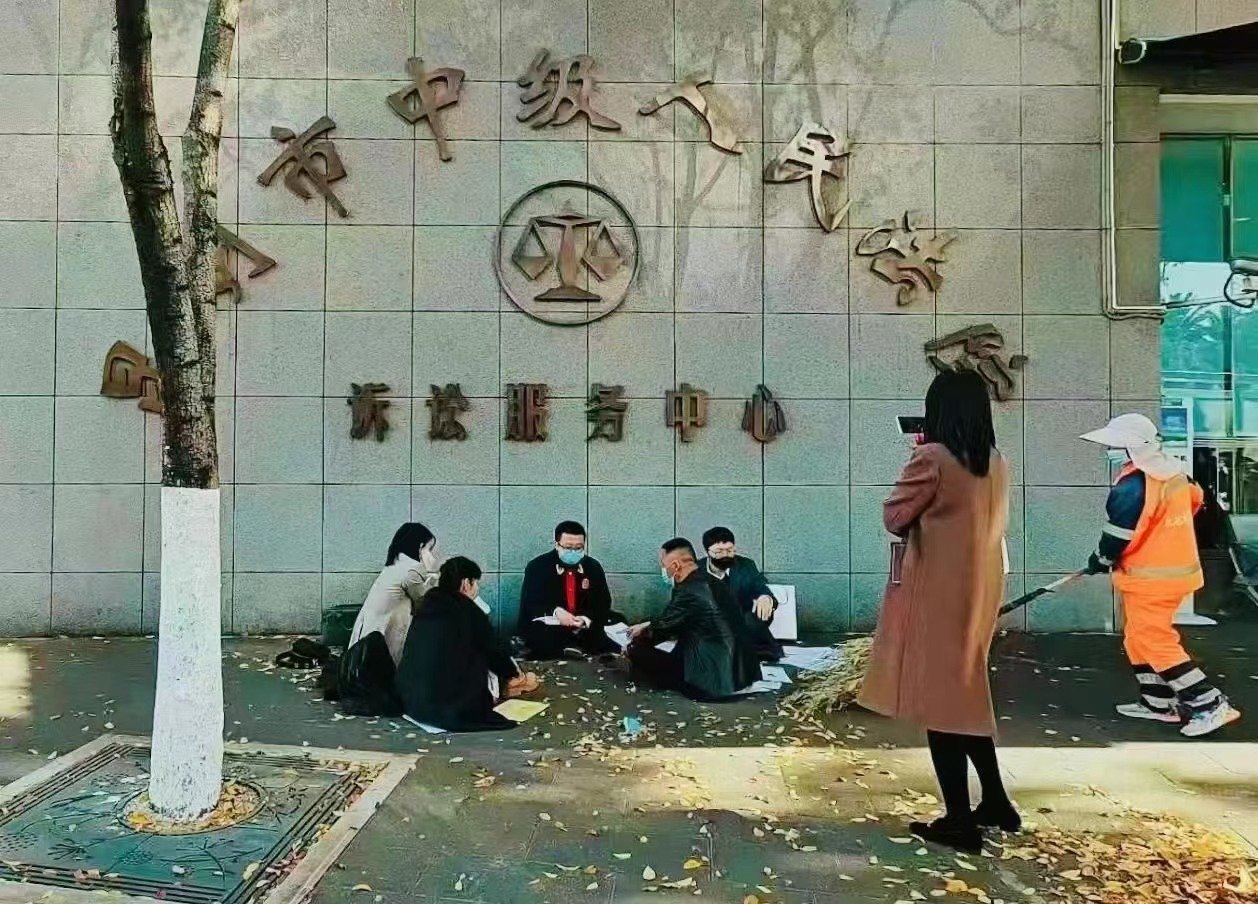 庭审现场 受访者供图