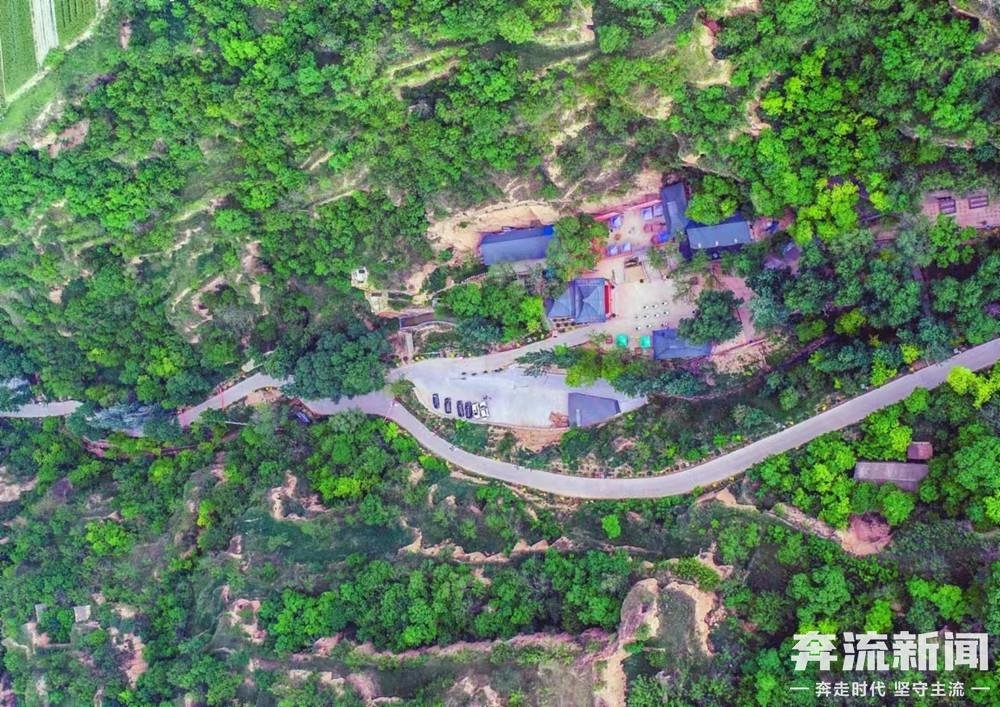 这就是传说中的文武双全吧！甘肃Boy凭实力"踢"火小城