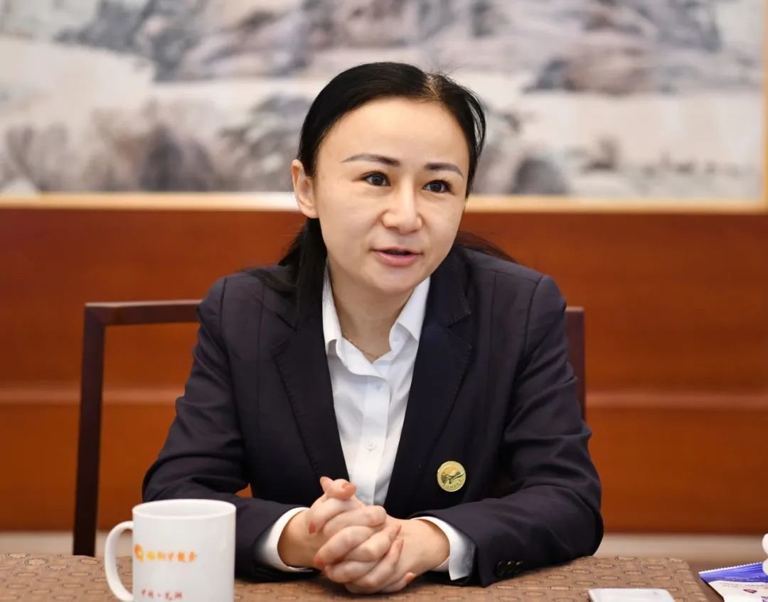 中国建筑第四工程局有限公司党委常委,副总经理,首席信息官 贺婷