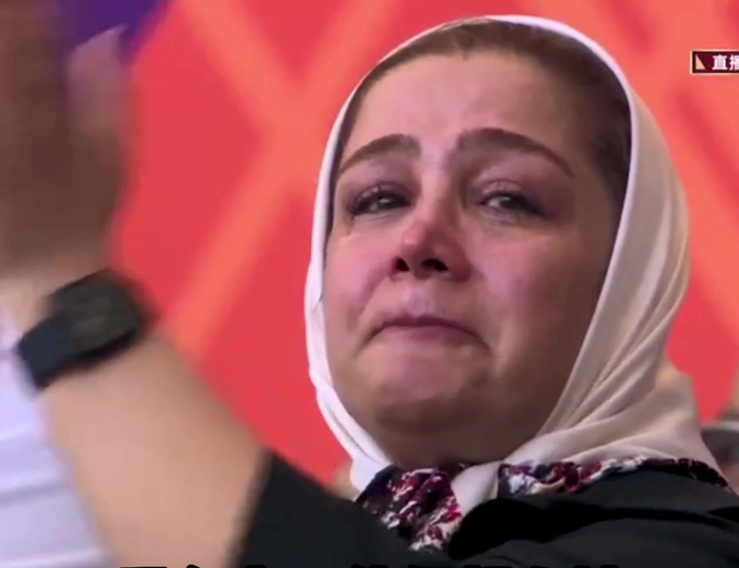 伊朗队赛前拒唱国歌 为国内女性争取自由