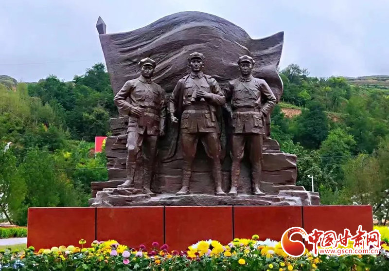 这就是传说中的文武双全吧！甘肃Boy凭实力"踢"火小城