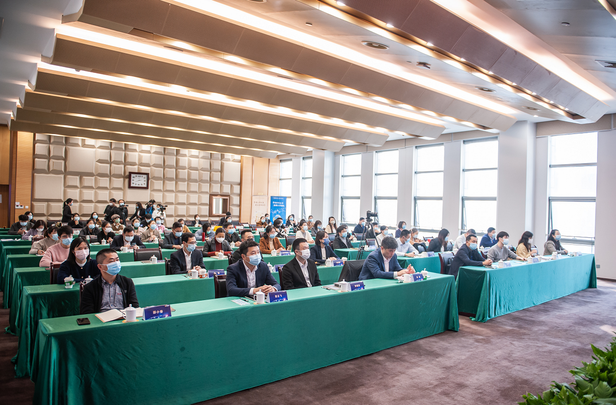 中国银行江苏省分行“助企纾困，稳外贸稳外资”百场万企宣讲活动在泰州成功举办