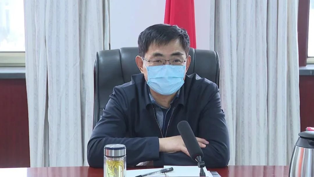 杨建武:时刻绷紧疫情防控之弦 严格执行