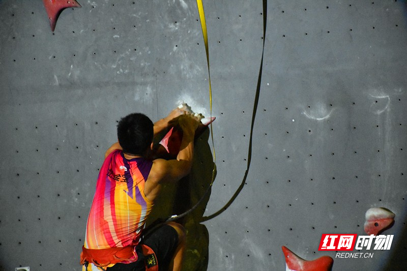 资料图：龙金宝在速度赛中。摄影/周雨墨