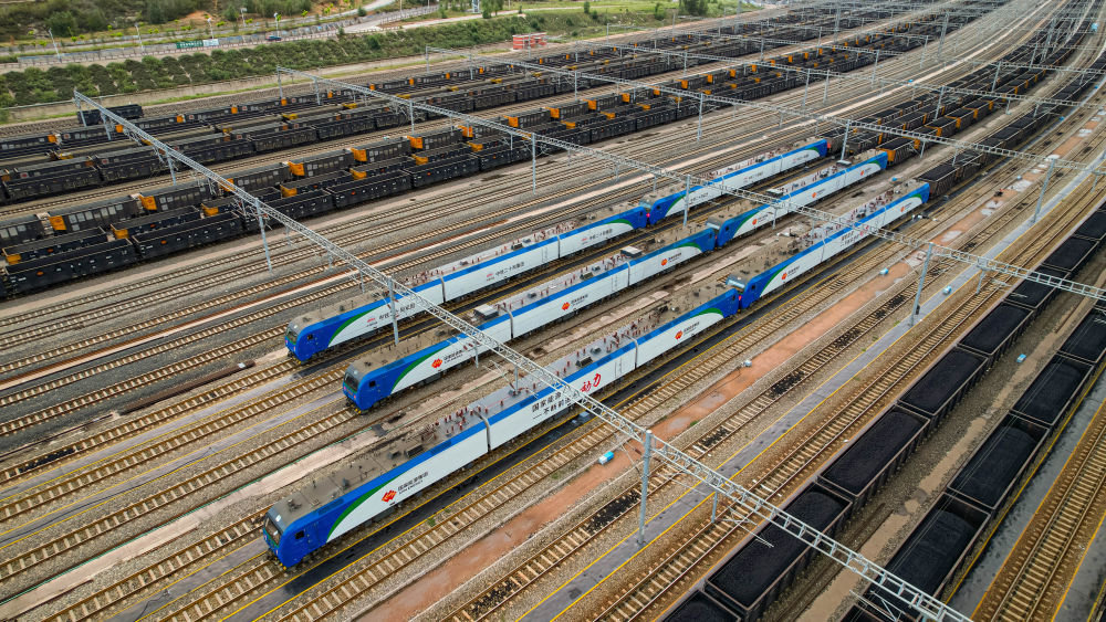 8000天完成煤炭安全运输近6亿吨