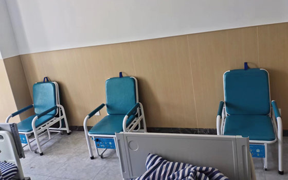 共享陪护床椅花粉云共享陪护椅发力医疗陪护辅具赛道注入新活力