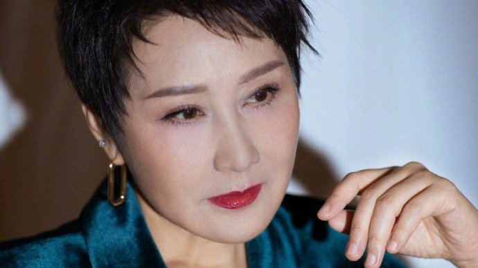张凯丽谈获年度口碑演员奖:口碑是演员的生命线_凤凰网