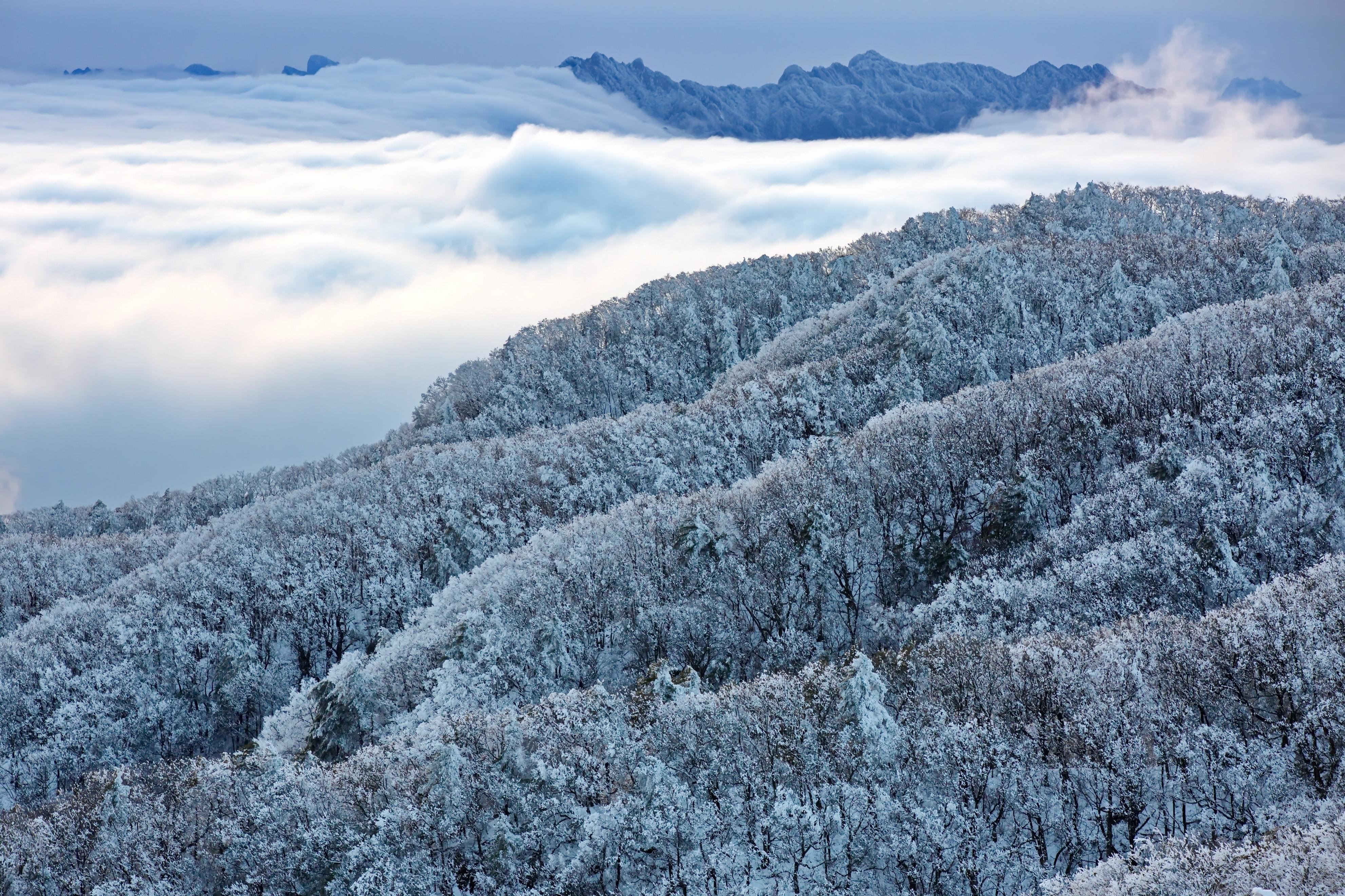 尧山雪景（摄影：丁罗义）