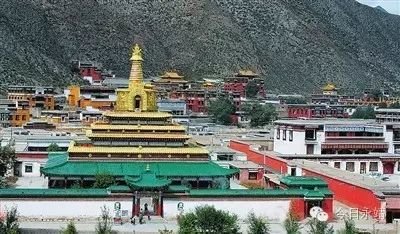 修缮的拉卜楞寺古建筑群