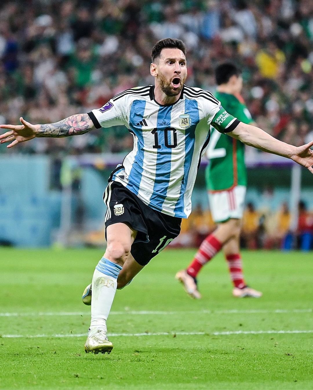 不负众望！梅西传射力挽狂澜 阿根廷2比0墨西哥