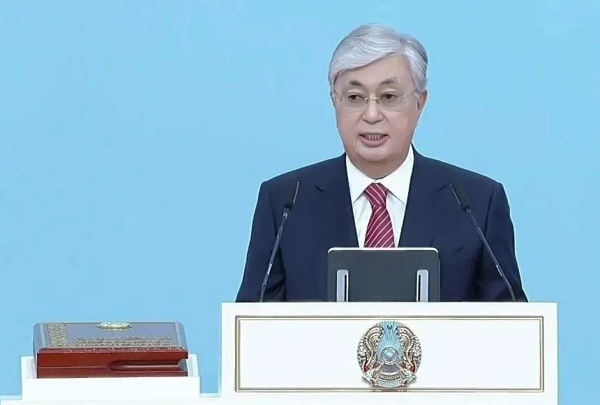 凤凰早报|台湾九合一选举民进党大败;梅西力挽狂澜拿下生死战