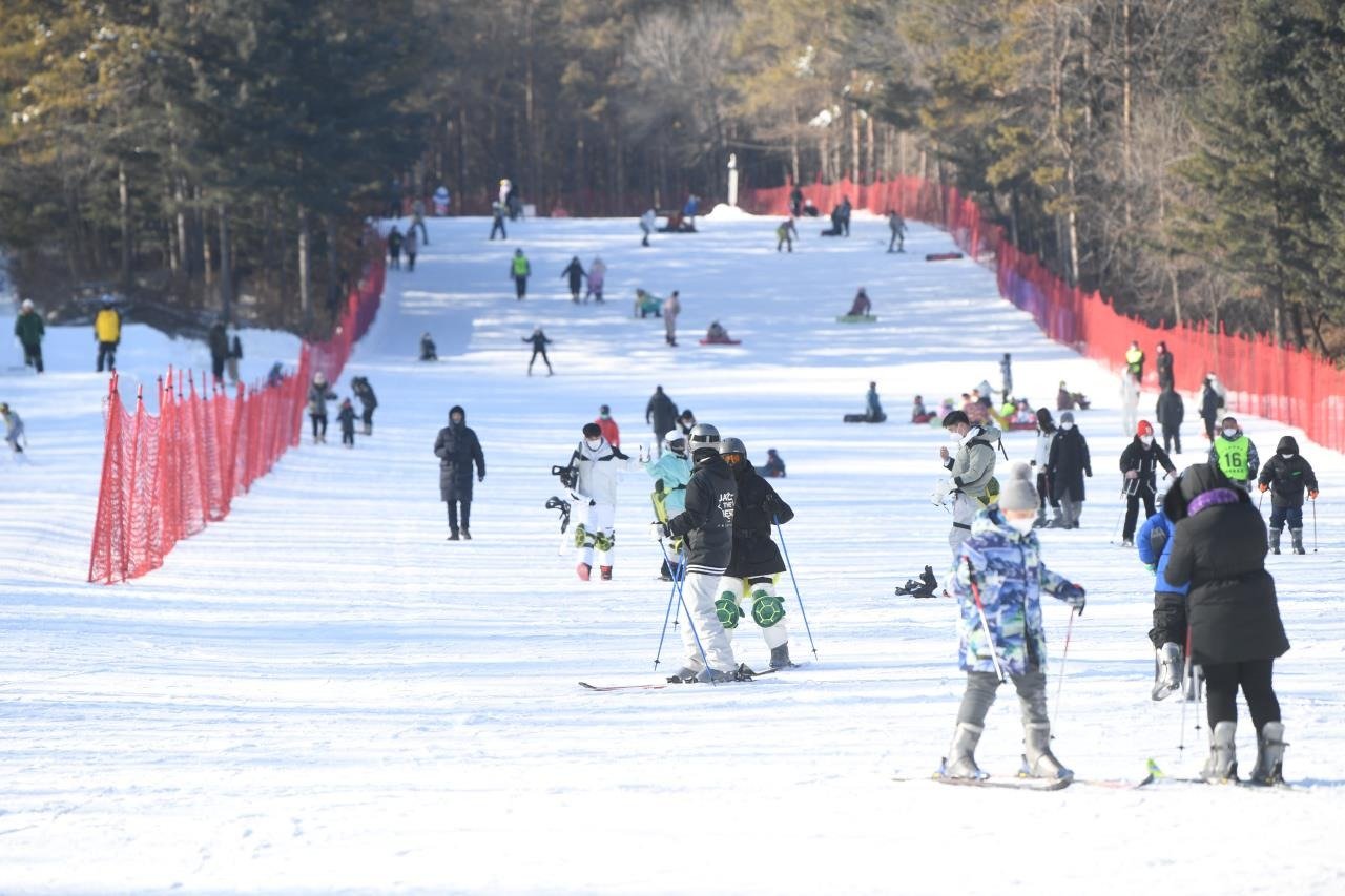 净月潭滑雪场2022-2023雪季正式开板