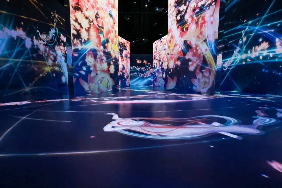 上海遇见敦煌光影展现场