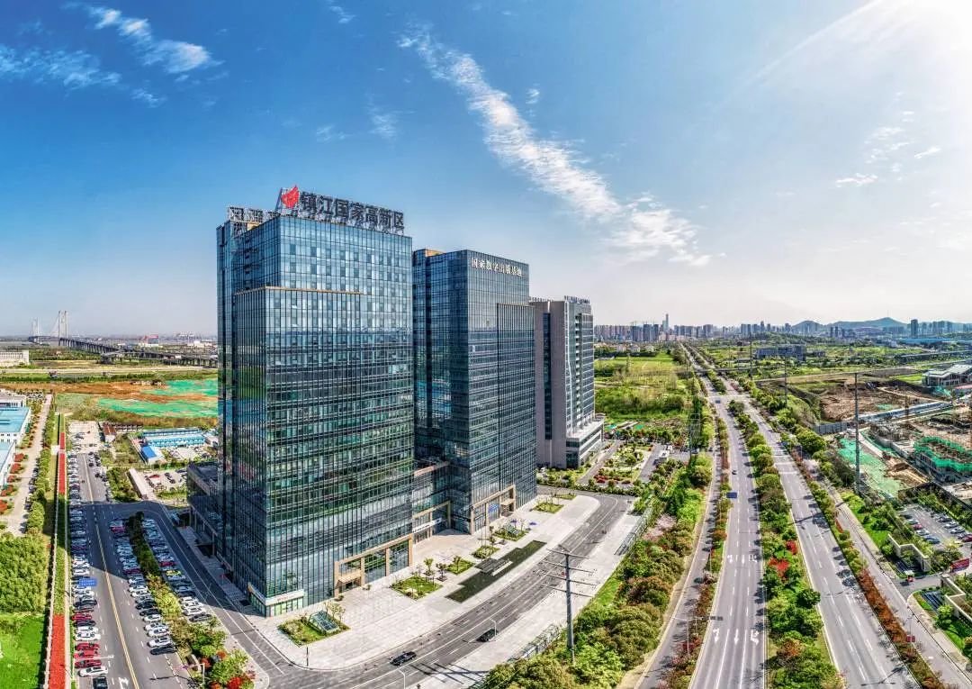 奋力书写中国式现代化在镇江高新区的生动实践