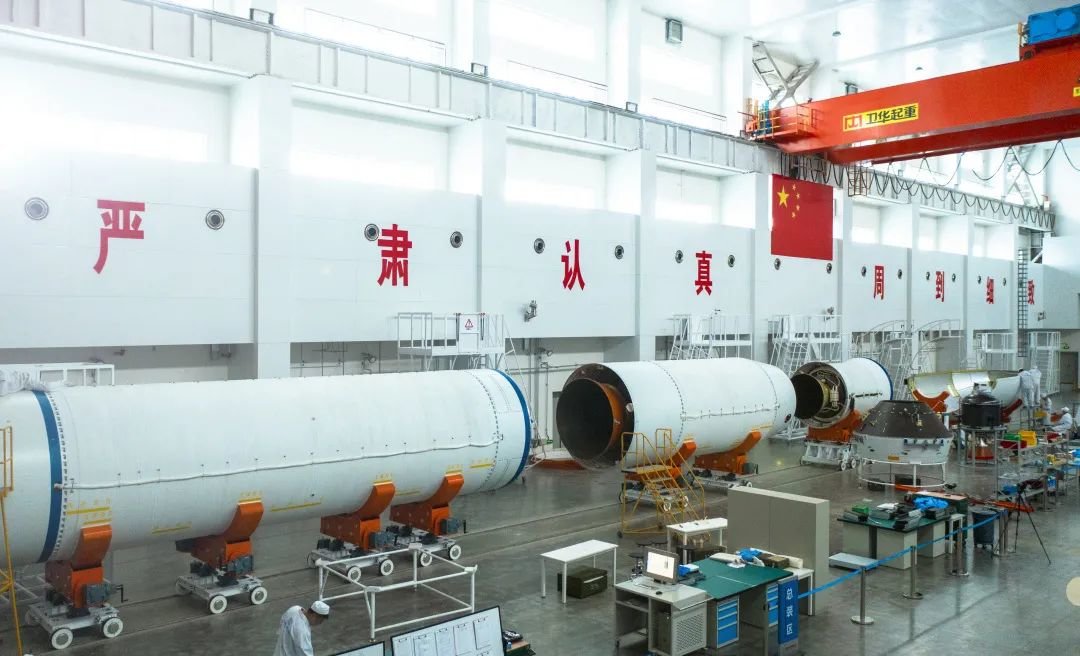 捷龙三号火箭总装(一院提供)