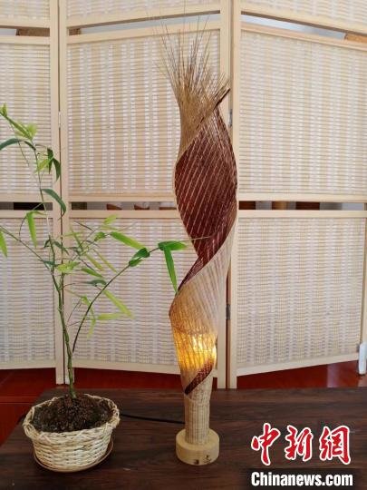 甘肃非遗青年说：农具上桌上墙年轻视角“活化”百年手艺