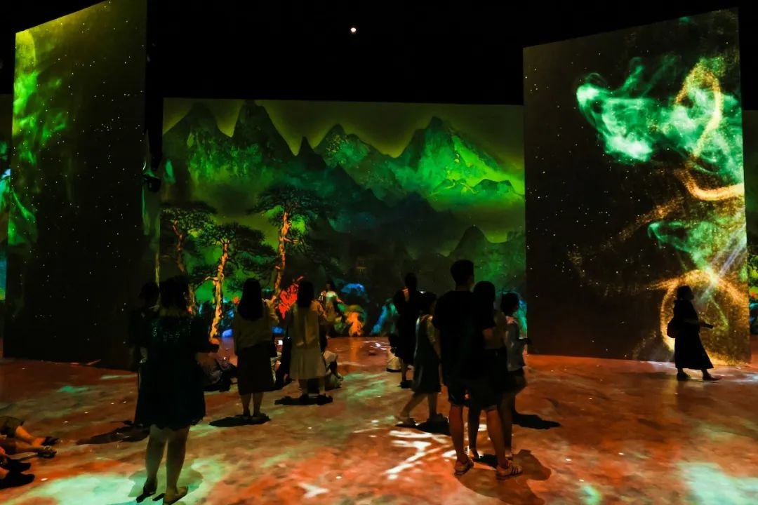 上海遇见敦煌光影展现场