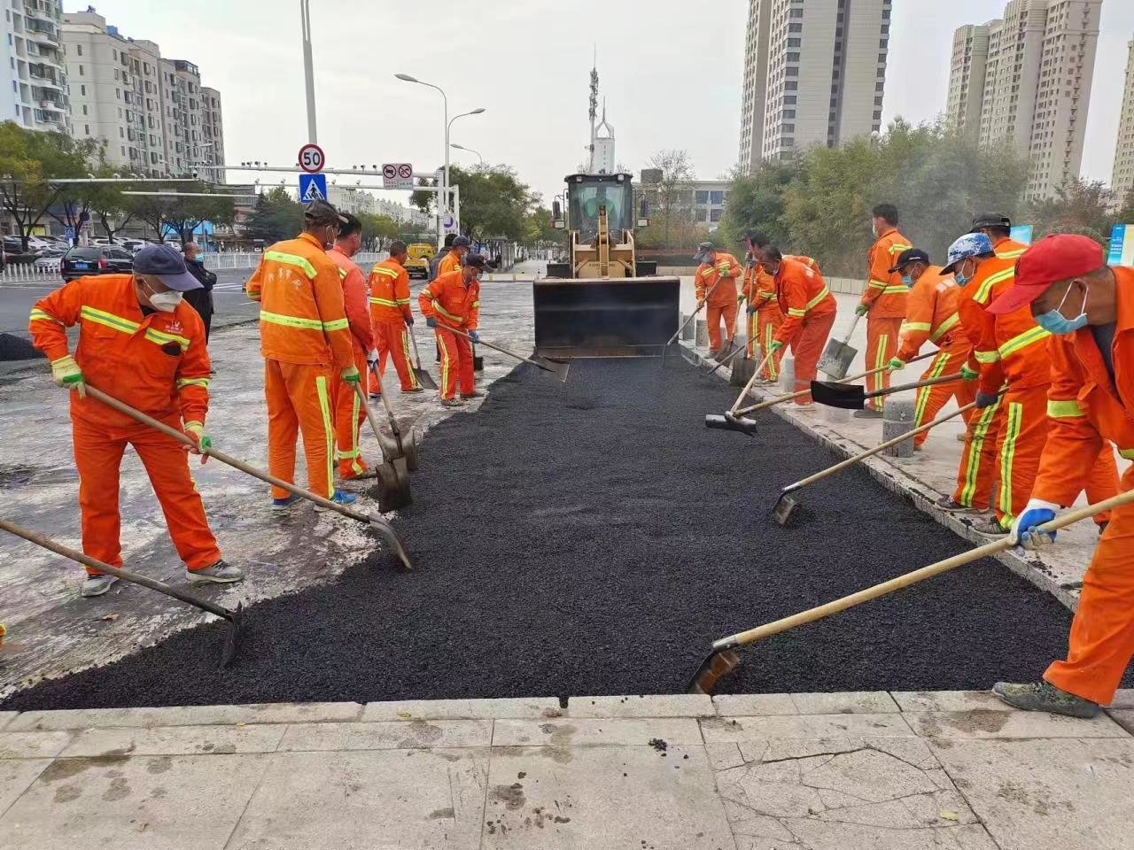 青岛即墨：用“绣花”功夫提升道路颜值