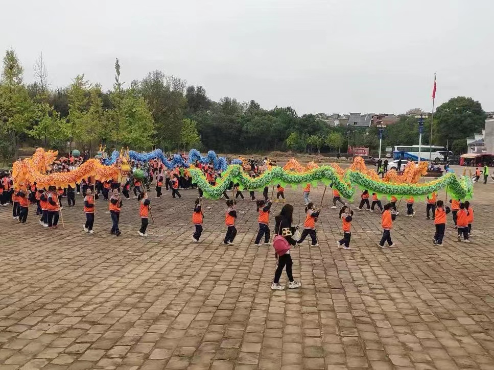 “研学游”带动“乡村热”