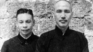 蒋经国并非蒋介石的亲生儿子？蒋氏父子关系究竟如何？