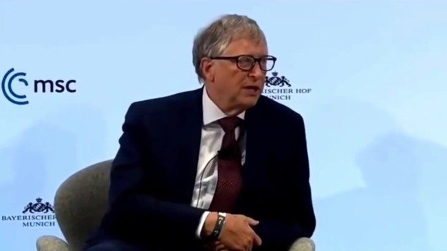 比尔盖茨：奥密克戎自然免疫比人造疫苗更有益