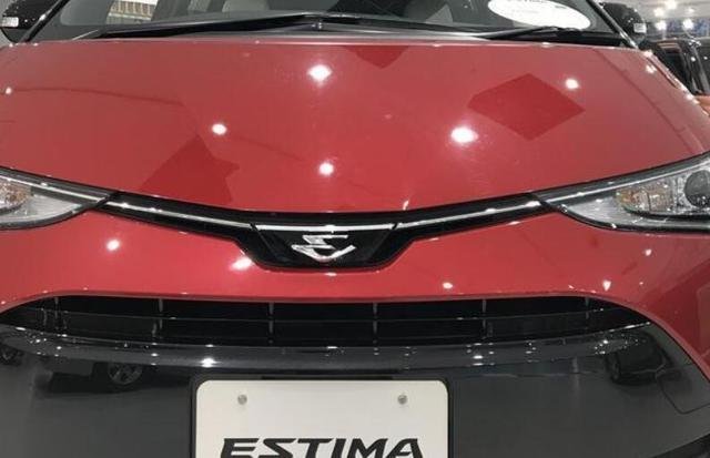 丰田新款“大霸王”亮相！配2.4L引擎，配双电动门，预售38万-有驾