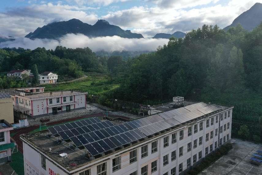 TCL光伏阳光校园在陕西汉中西乡草庙小学等4所学校落成
